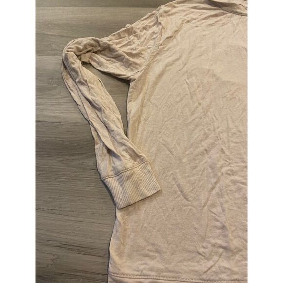 Stars Above, pale pink long sleeve casual pullover sweater size medium - Picture 3 of 7